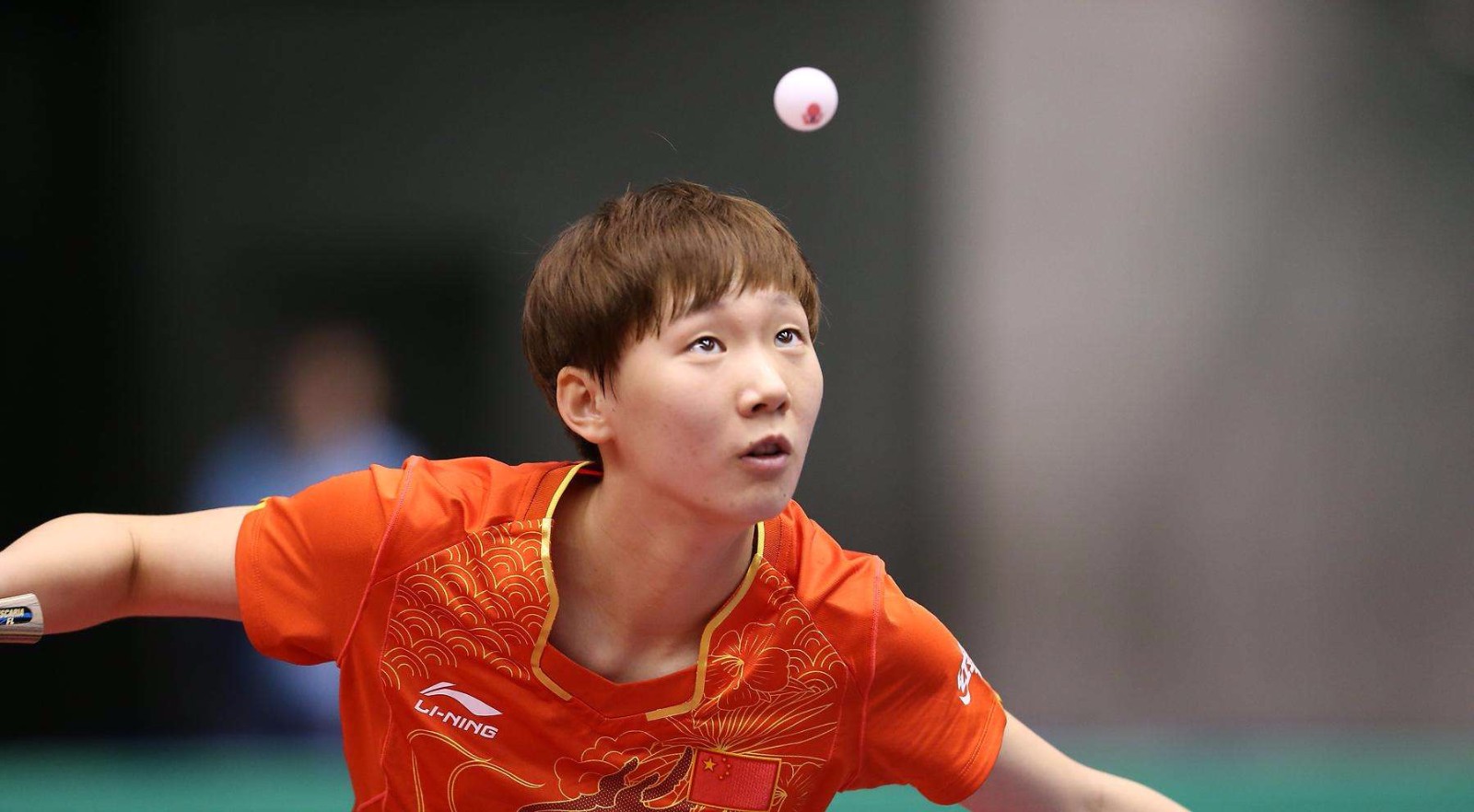 力在這種情 力在這種情