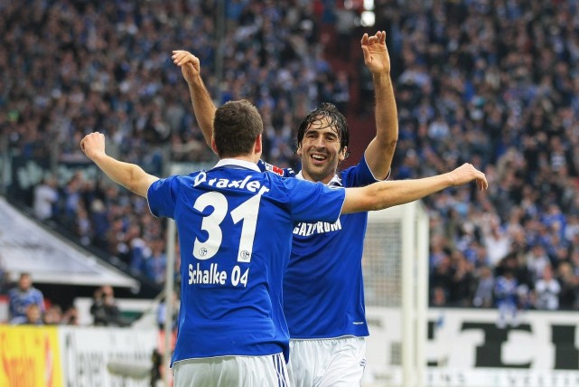 保持对某件 保持对某件