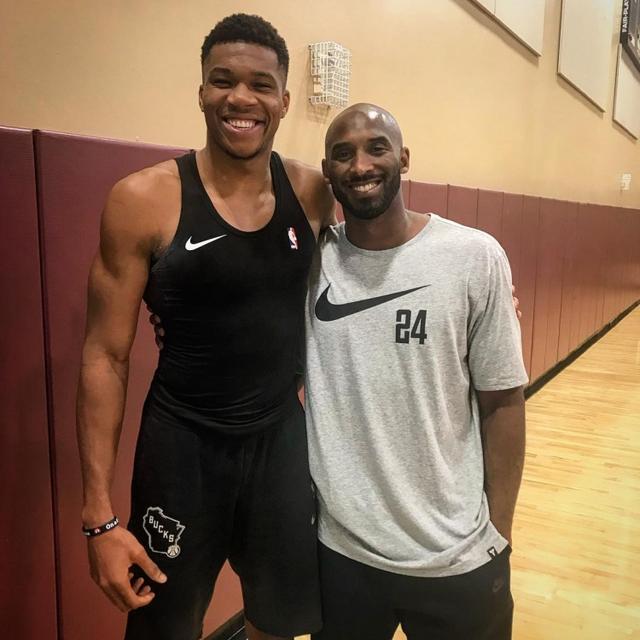 贺希宁再度 贺希宁再度